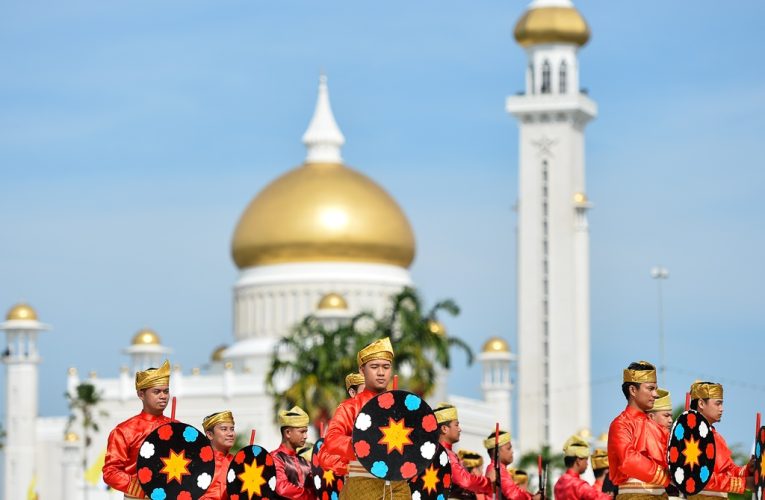Holistic approach vital for youth development: Borneo Imams
