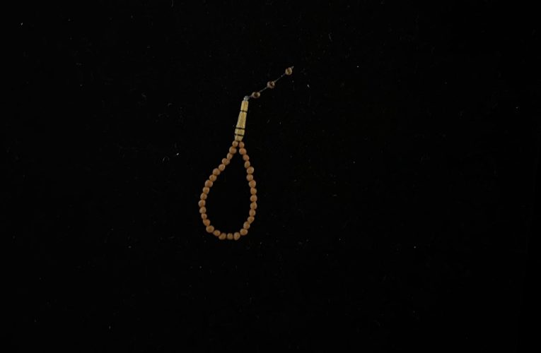 Smallest prayer beads in the world exhibited at Diyarbakir Museum