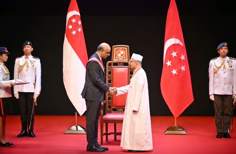 Veteran Imam Honoured at National Awards for Promoting Interfaith Harmony
