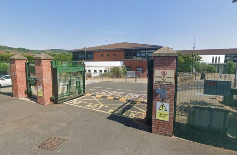 Northern Ireland MLA Seeks Probe After Muslim Girls Barred from Belfast School