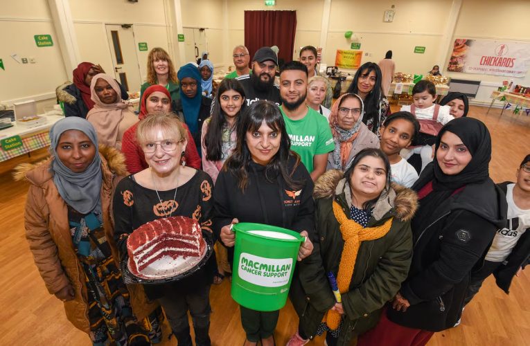 Wolverhampton Mosque UK, Hosts Coffee Morning to Raise Funds for Cancer Research