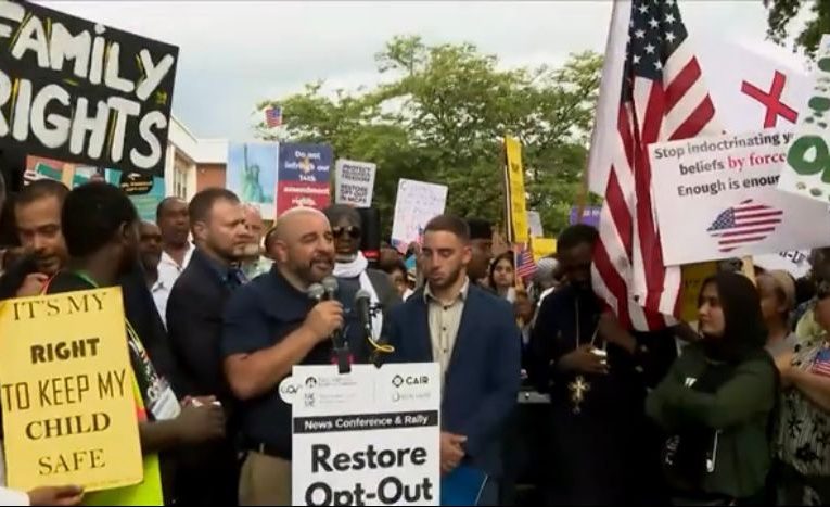 US Supreme Court to Hear Case on LGBTQ ‘Storybooks’ in Maryland Schools, Uniting Muslims and Religious groups