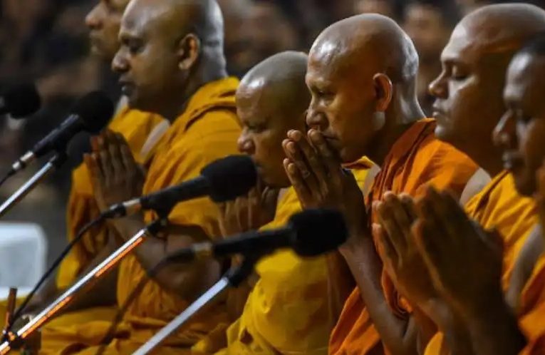 Sri Lanka jails Buddhist monk for insulting Islam