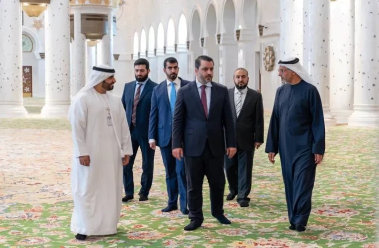 Syrian foreign minister visits Grand Mosque