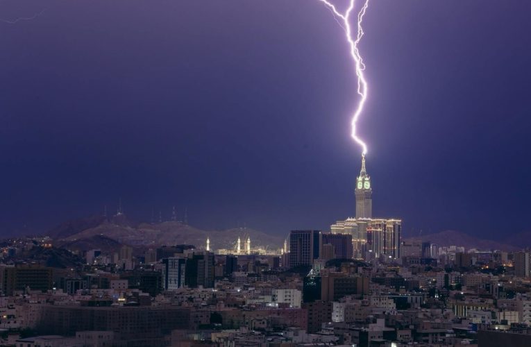 Thunderstorms to Sweep Across Saudi Arabia, Including Mecca and Medina, Until Sunday