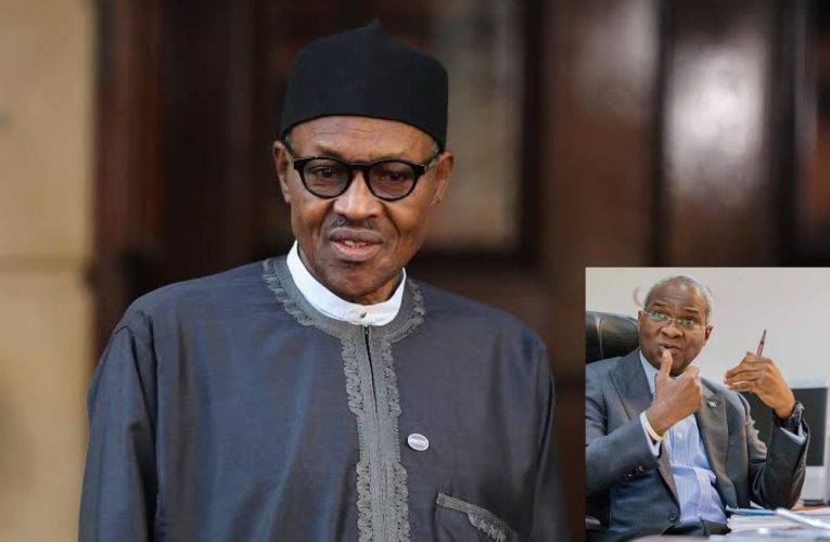 ‘Service Above Self’ — Fashola Eulogises Buhari, Recalls His Legacy of Integrity