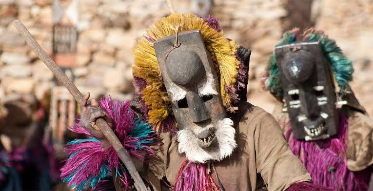 Southwest: Idol Worshippers on the Prowl