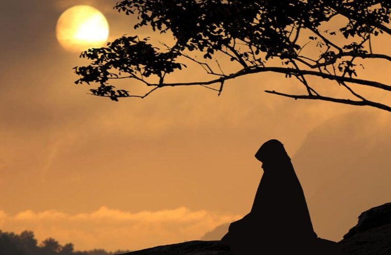 Making Duʿāh in Non-Arabic Languages During Sujūd: A Fiqh-Based Reflection