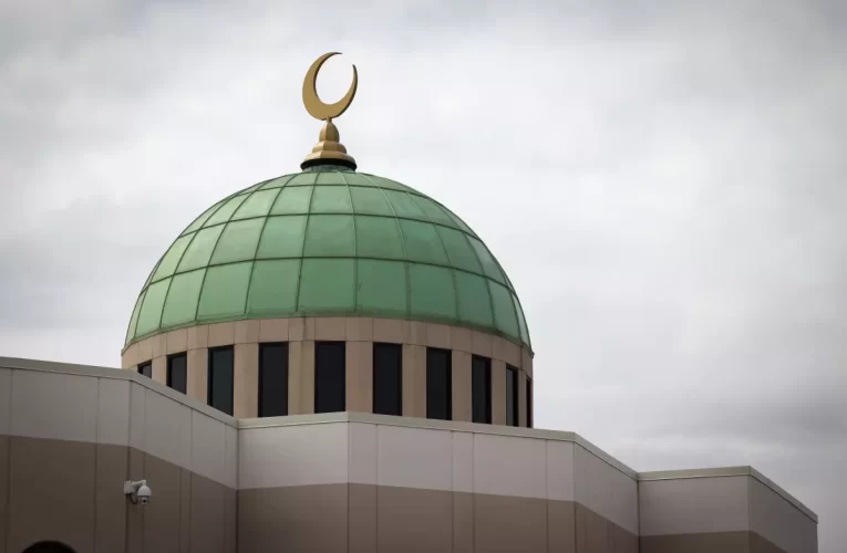Islam becomes campaign flashpoint in Texas Republican primary