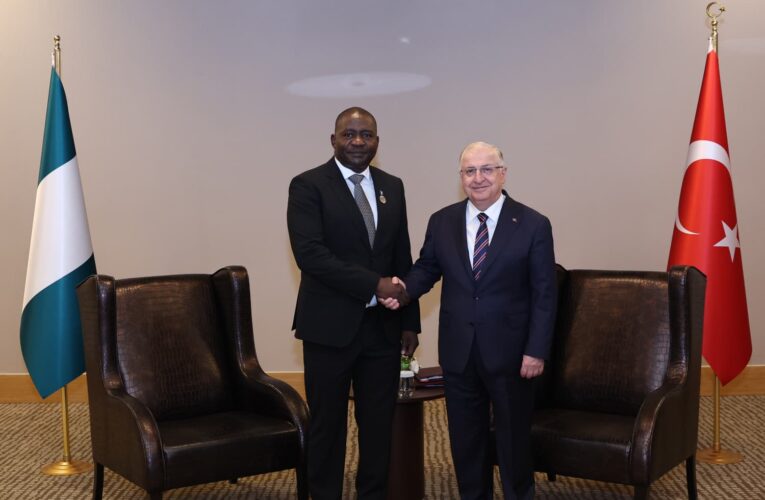 Türkiye’s defense minister meets Nigerian, Kosovan officials at diplomacy forum