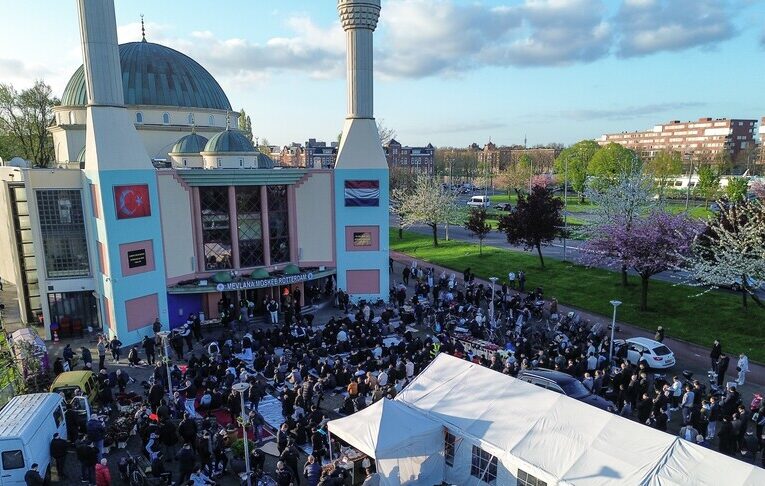 Mosque Vandalized in Netherlands