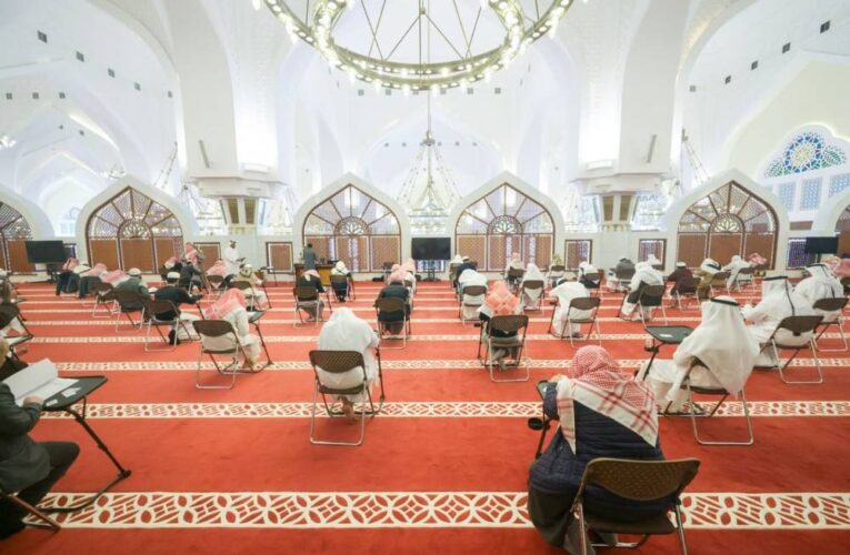 Qatar Awqaf Conducts Exam for 145 Muezzin Applicants
