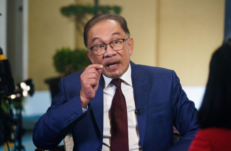 Malaysia PM Anwar Warns Israelis Found in Country Face Deportation