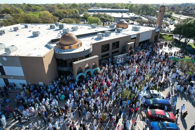 North Texas mosques open doors to challenge anti-Muslim stereotypes