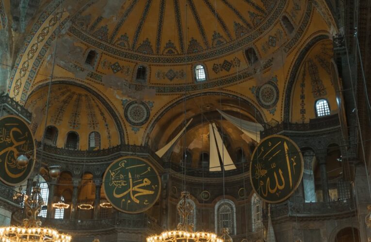 Türkiye Marks Mawlid With Focus on Good Morality